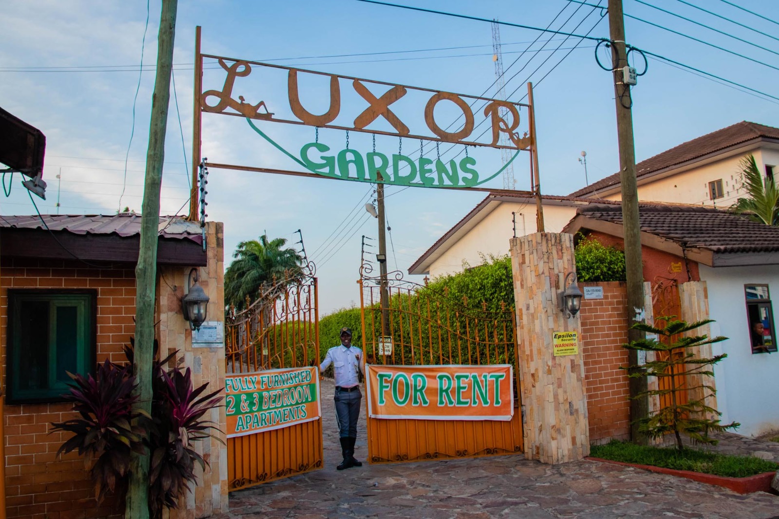 Luxor Garden Apartments: Your Oasis of Luxury and Connectivity in Accra